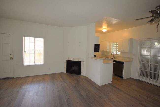 Foto del edificio - 12142 Oxnard St