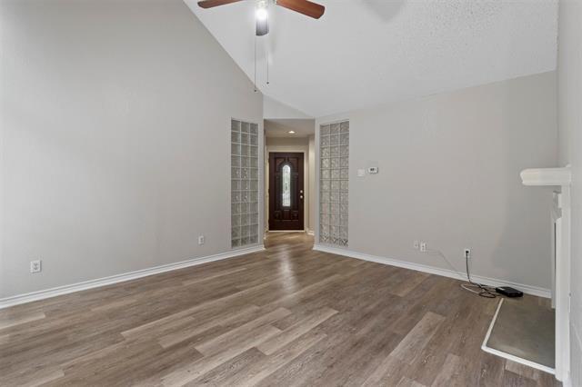 Building Photo - 18031 Whispering Gables Ln