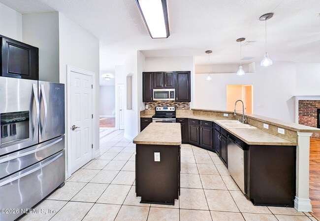Building Photo - 12363 Sweetfern Ln