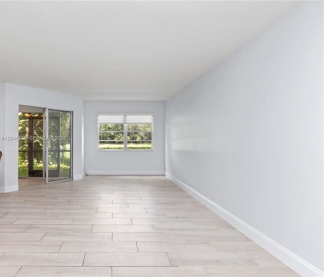 Foto del edificio - 1110 SW 125th Ave