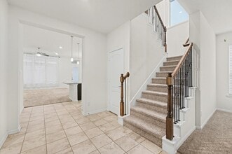 Building Photo - 14201 Spring Birch Ln