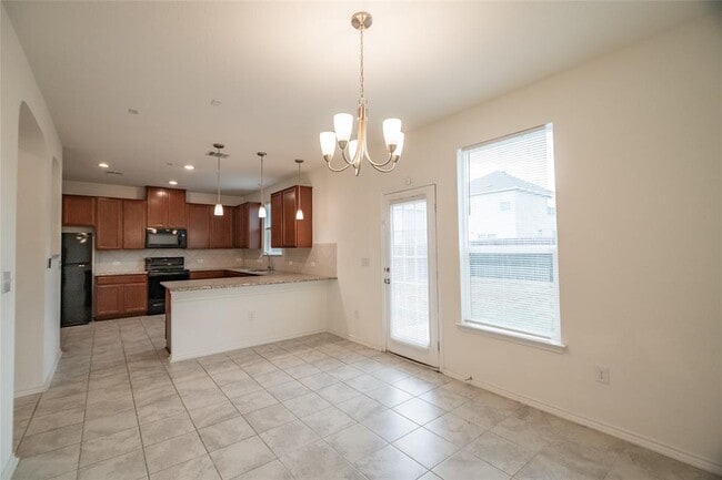 Building Photo - 6412 Carriage Pines Dr