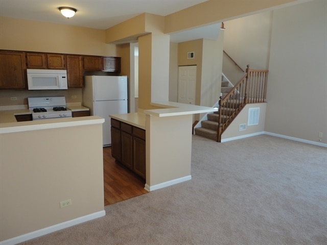 Foto del edificio - 1295 Whispering Hills Dr