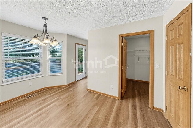 Foto del edificio - 4436 Edgarton Dr