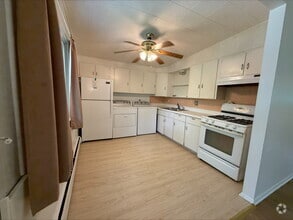 Building Photo - 125 Glendale Dr