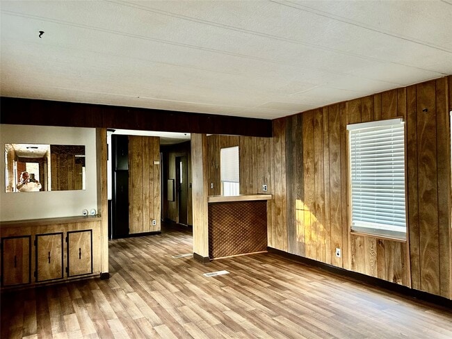 Foto del edificio - 13819 Eagle Pass St