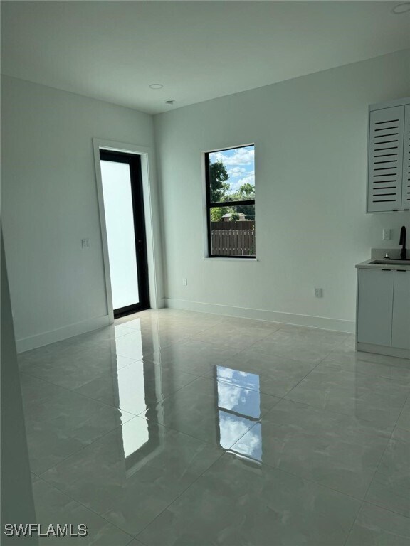 Foto principal - 2807 Leeland Heights Blvd