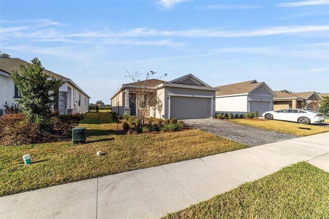 Foto del edificio - 5450 NW 46th Ln Rd