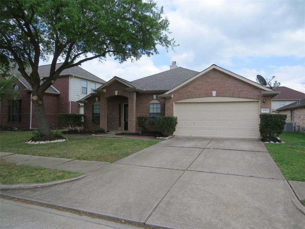 16319 Scotch Hollow Ln, Houston, TX 77083 House Rental in Houston, TX