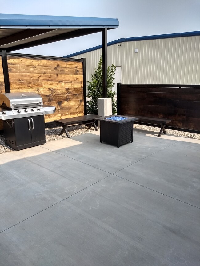 10016 s hwy 81, Waukomis, OK 73773 Apartments in Waukomis, OK