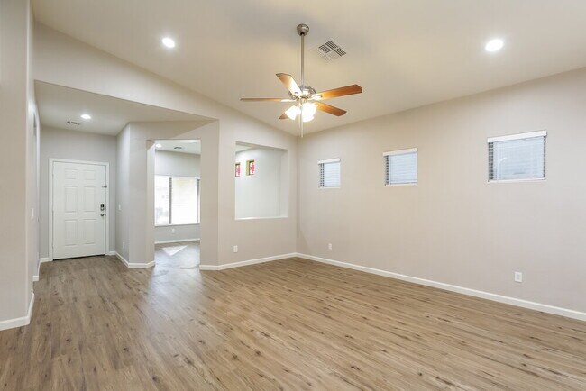 Building Photo - 7110 W Superior Ave