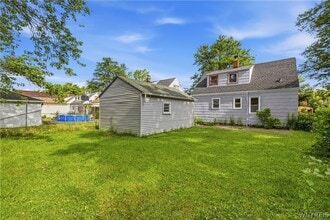 Building Photo - 171 Weston Ave