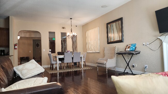 Foto del edificio - 1652 Markdale Ln