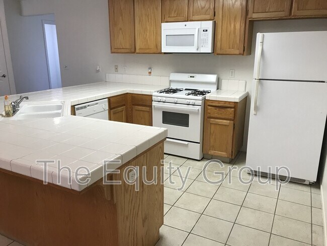 Foto del edificio - 2827 N Zachary St