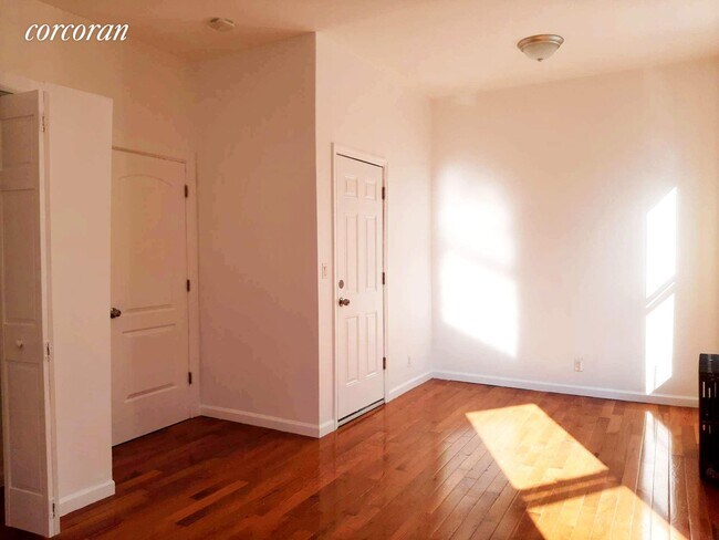 Foto del edificio - 361 49th St