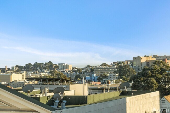 Foto del edificio - 3181 California St