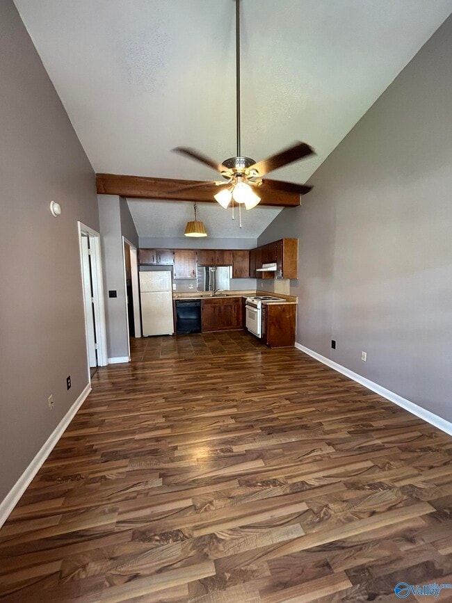 Foto del edificio - 3617 Squaw Valley Dr SW