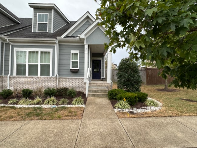 Photo - 131 Spadeleaf Blvd Townhome