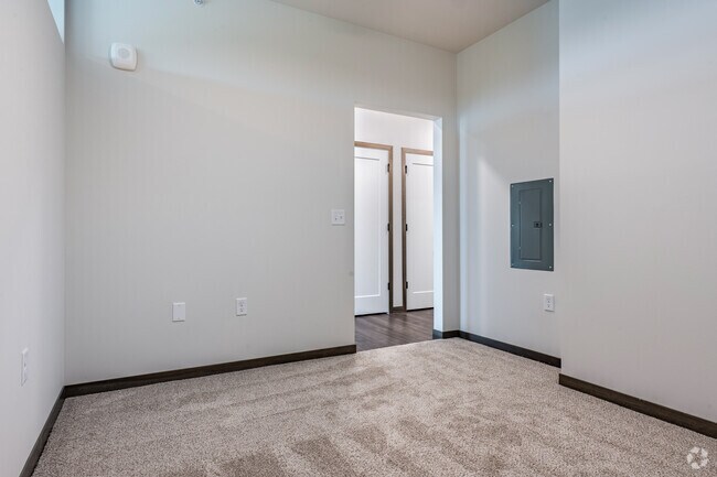 Estudio, 1BA - 611SF - Dormitorio - Residences at DeForest Yards