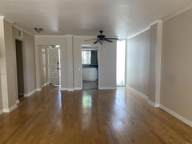 Building Photo - 12148 Rancho Bernardo Rd