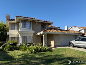 Building Photo - 12659 Hillside Dr