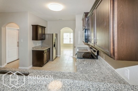 Foto del edificio - NOW AVAILABLE! 129 Collin St, Anna, TX 754...