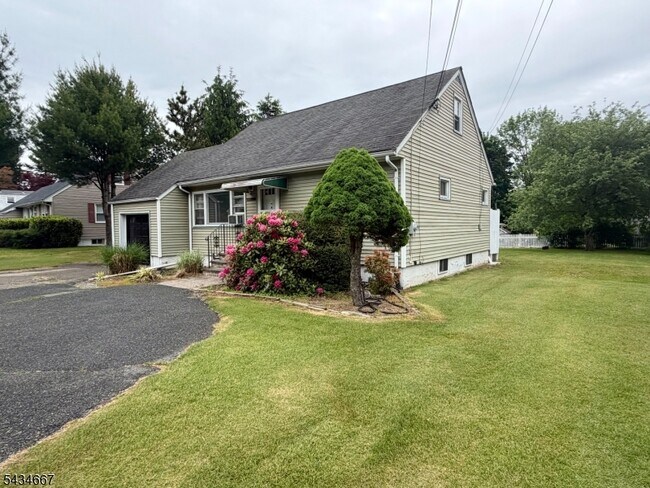 Foto del edificio - 5 Mulberry Ln