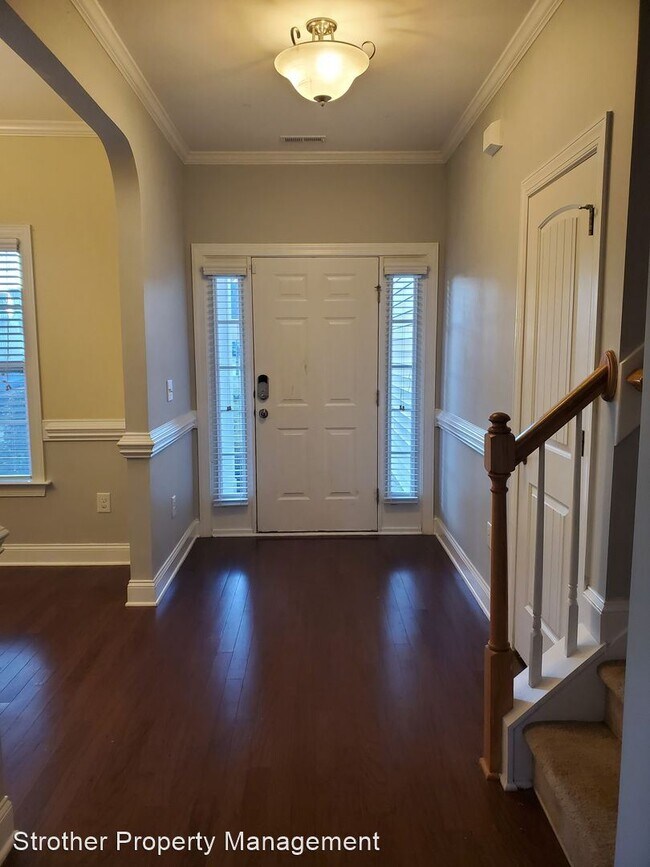 Foto del edificio - 4 br, 3 bath House - 804 Century Drive
