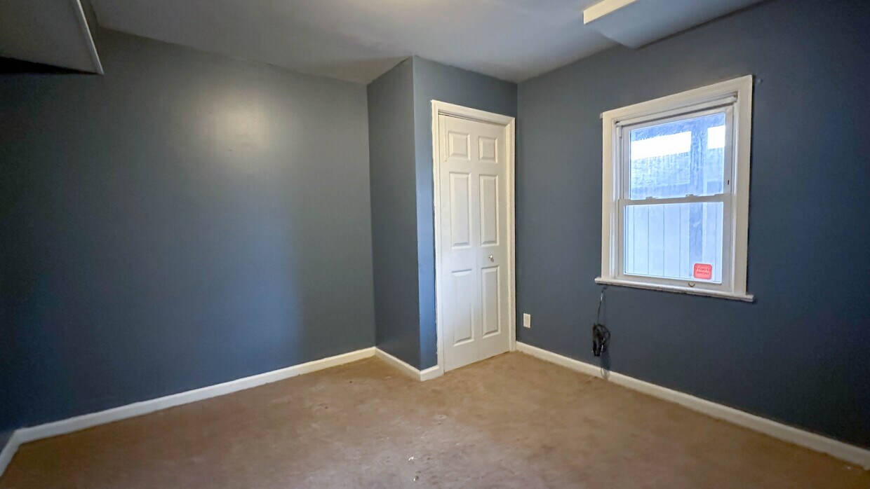 Foto principal - 417 Garrison Ave