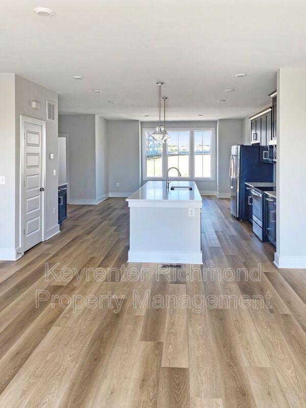 Foto del edificio - 509 Munson Woods Walk