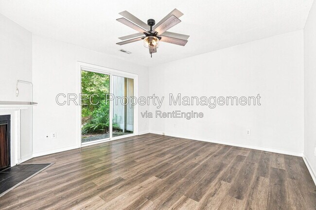 Building Photo - 2757 Jobee Dr