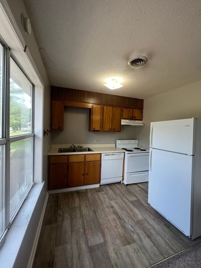 Foto del edificio - 208 Ivie Ln