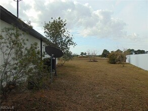 Building Photo - 9012 E Mac Ct