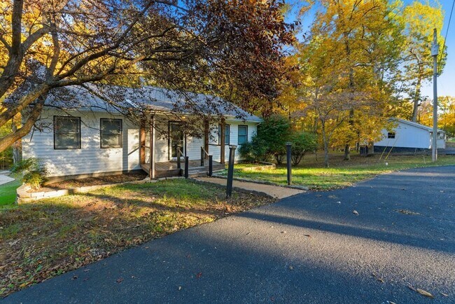 Foto del edificio - Furnished Home on KY Lake