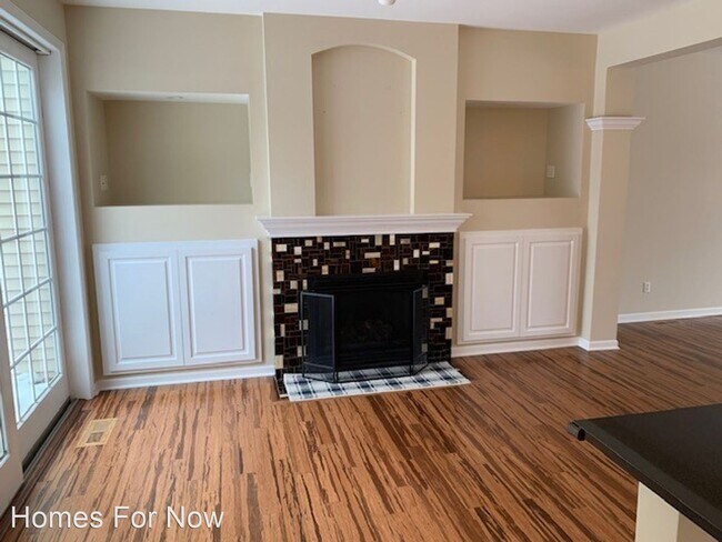 Building Photo - 2 br, 2.5 bath House - 996 Fairfield Ct