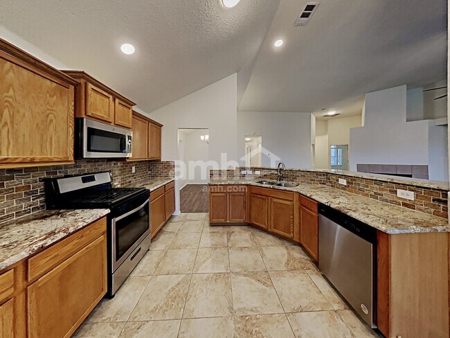 Building Photo - 133 Berkley Dr