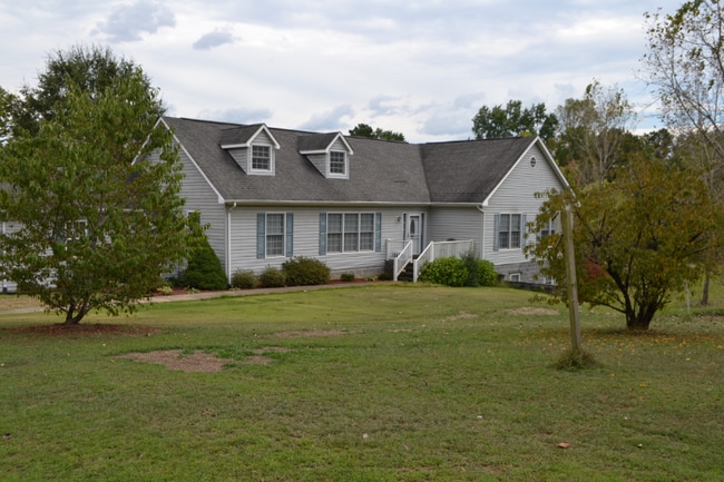 Building Photo - 224 Mohele Rd