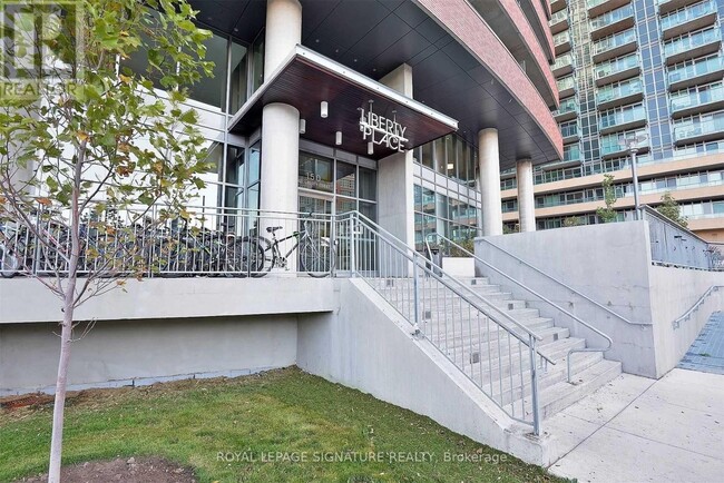 Photo du bâtiment - 150 E Liberty St