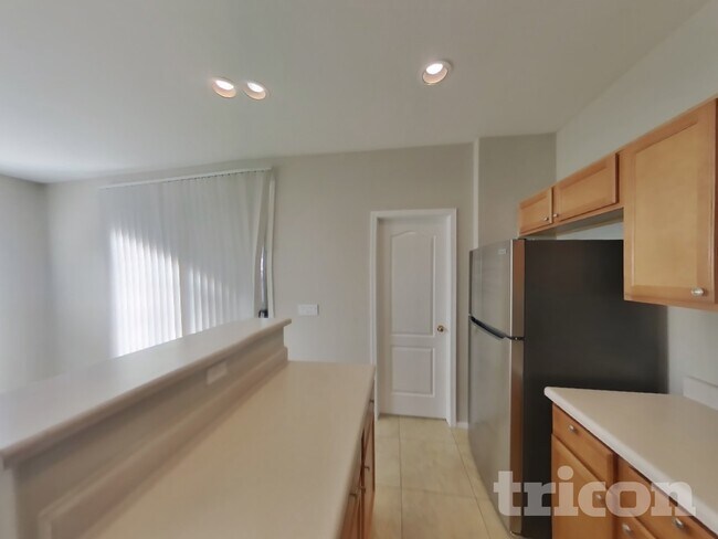 Foto del edificio - 883 E Dust Devil Cir