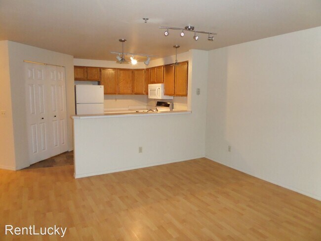 Foto del edificio - 2525 NE 195th St