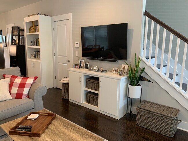 Foto del edificio - 104 Gale Park Ln