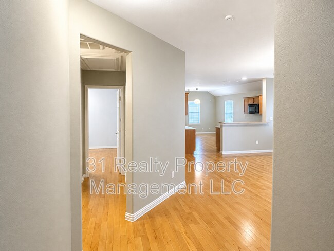 Foto del edificio - 2119 Hawthorne Brook Ln