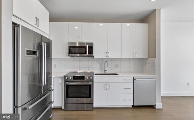 Foto del edificio - 1500 Pennsylvania Ave. SE