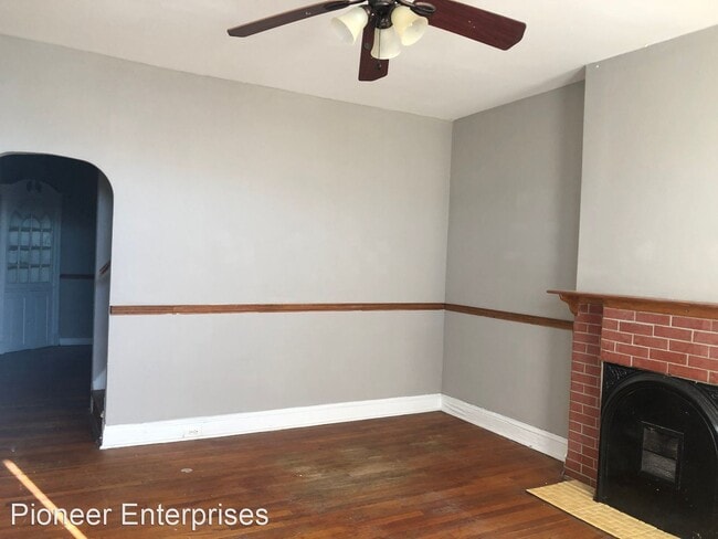 Building Photo - 3 br, 1.5 bath House - 1606 W Franklin St