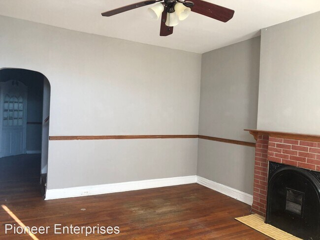Foto del edificio - 3 br, 1.5 bath House - 1606 W Franklin St