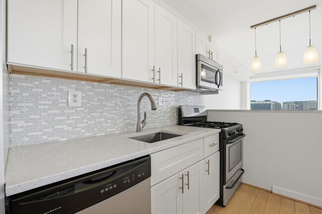 Foto del edificio - 1101 3rd St SW