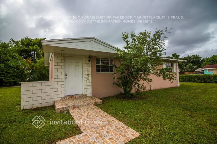 Primary Photo - 11520 SW 193rd St