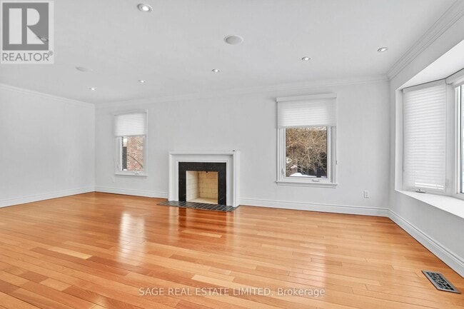 Photo du bâtiment - 310 Hidden Trail