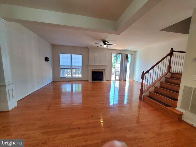 Foto del edificio - 13991 Tanners House Way