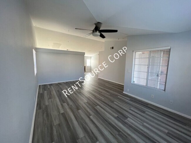 Foto del edificio - 3 Bedroom Home For Rent in West Lancaster